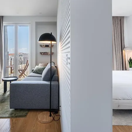 Appartement Bright & Cozy Almada - *